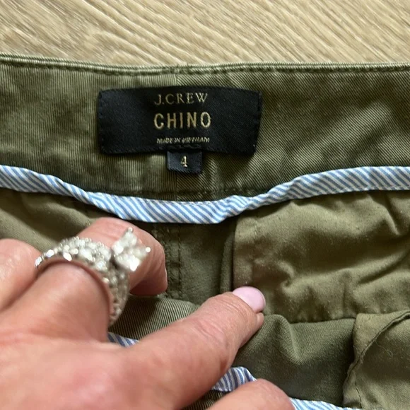 J. Crew Olive Chino Shorts 4 - Picture 6 of 8